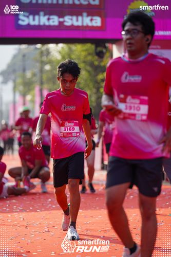 Race photo from Smartfren Run 2025 