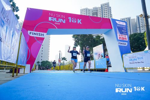 Race photo from Nu Skin Run 10K