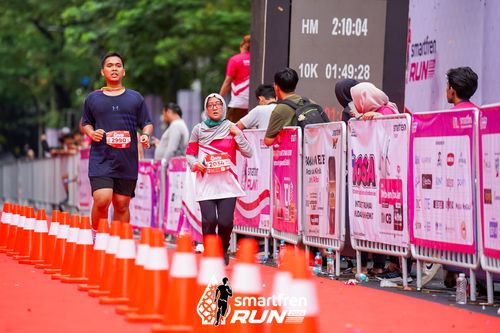 Race photo from Smartfren Run 2024