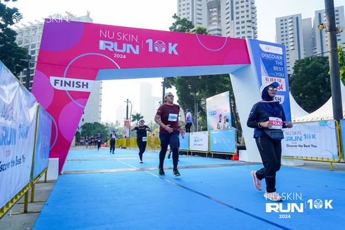 Race photo from Nu Skin Run 10K