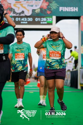 Race photo from Arutmin Borneo Run 2024