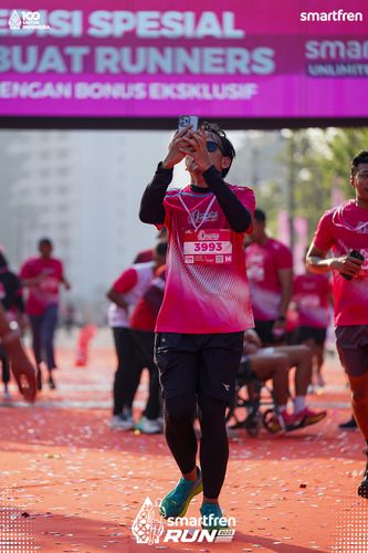 Race photo from Smartfren Run 2025 