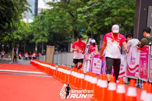 Race photo from Smartfren Run 2024