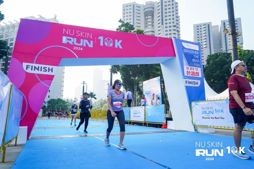 Race photo from Nu Skin Run 10K
