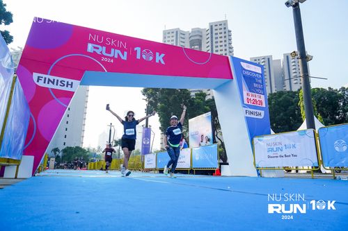 Race photo from Nu Skin Run 10K