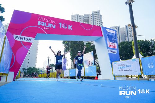 Race photo from Nu Skin Run 10K