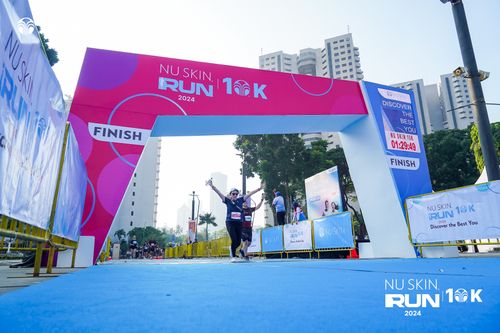 Race photo from Nu Skin Run 10K