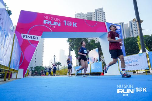 Race photo from Nu Skin Run 10K