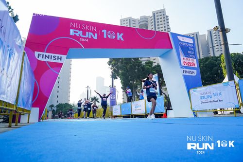 Race photo from Nu Skin Run 10K