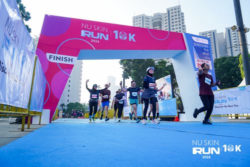 Race photo from Nu Skin Run 10K