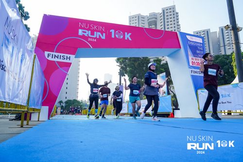 Race photo from Nu Skin Run 10K