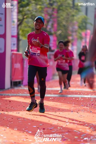 Race photo from Smartfren Run 2025 