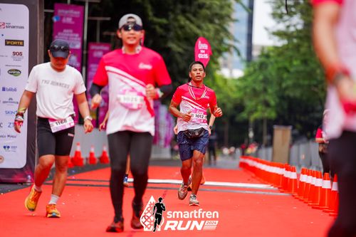 Race photo from Smartfren Run 2024