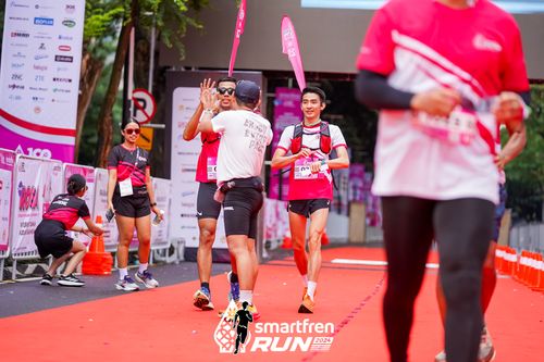 Race photo from Smartfren Run 2024