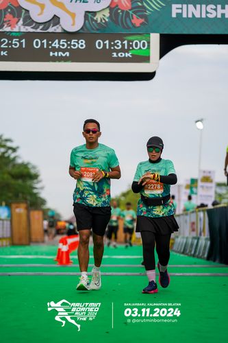 Race photo from Arutmin Borneo Run 2024