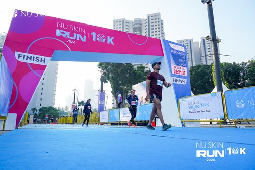 Race photo from Nu Skin Run 10K