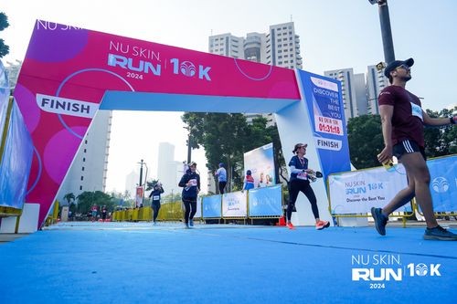 Race photo from Nu Skin Run 10K