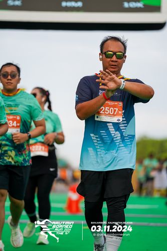 Race photo from Arutmin Borneo Run 2024