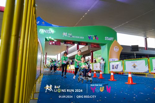Race photo from BAF LIONS RUN 2024