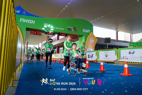 Race photo from BAF LIONS RUN 2024