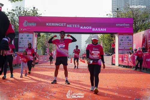 Race photo from Smartfren Run 2025 