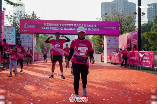 Race photo from Smartfren Run 2025 