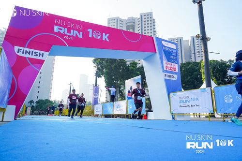 Race photo from Nu Skin Run 10K