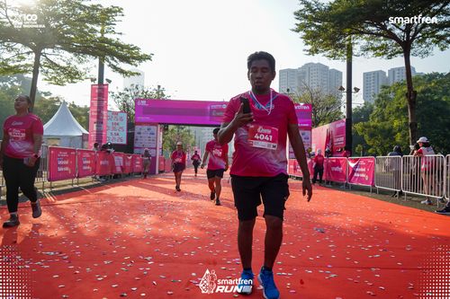 Race photo from Smartfren Run 2025 