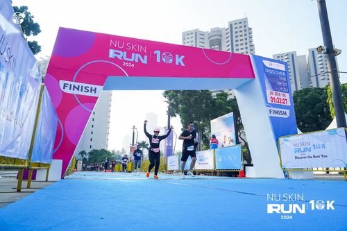 Race photo from Nu Skin Run 10K