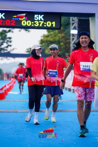Race photo from CISANGKAN KBP CITY RUN 2025