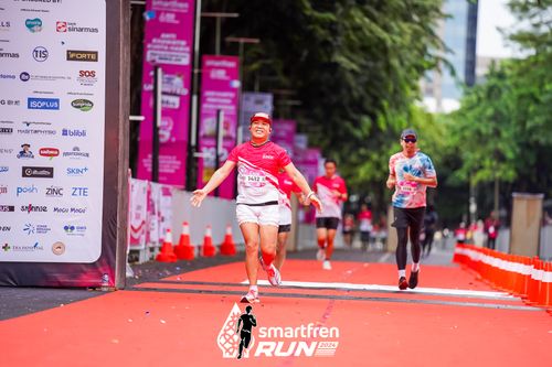 Race photo from Smartfren Run 2024