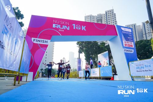 Race photo from Nu Skin Run 10K