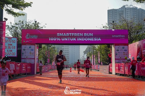 Race photo from Smartfren Run 2025 
