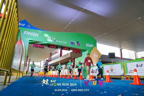 Race photo from BAF LIONS RUN 2024