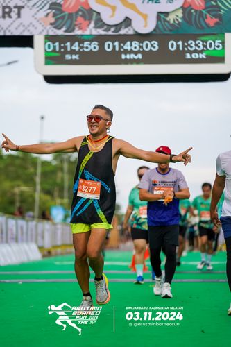 Race photo from Arutmin Borneo Run 2024