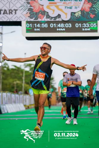 Race photo from Arutmin Borneo Run 2024