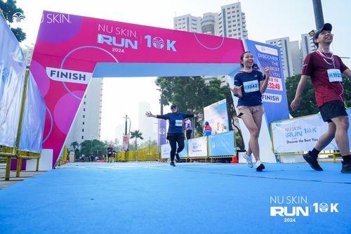 Race photo from Nu Skin Run 10K