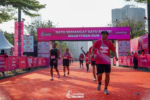 Race photo from Smartfren Run 2025 