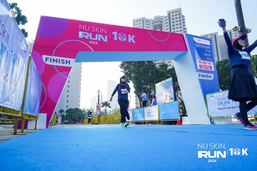 Race photo from Nu Skin Run 10K