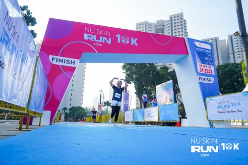 Race photo from Nu Skin Run 10K