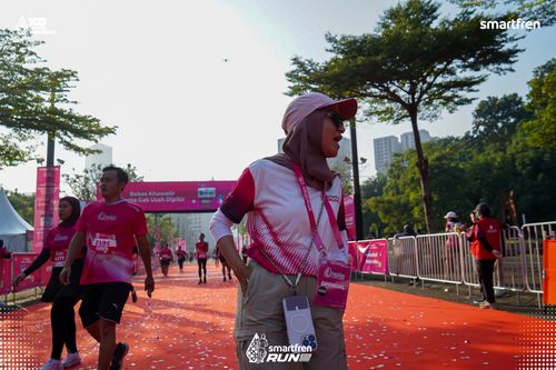 Race photo from Smartfren Run 2025 