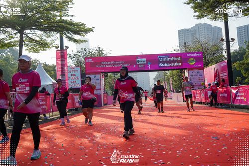Race photo from Smartfren Run 2025 