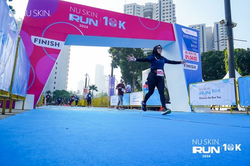 Race photo from Nu Skin Run 10K