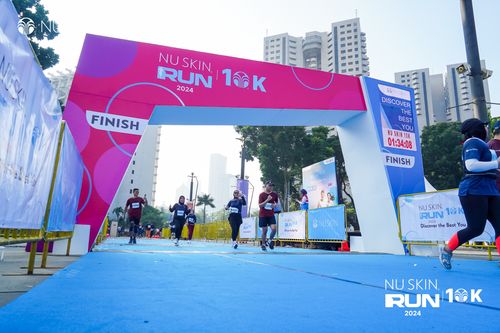 Race photo from Nu Skin Run 10K