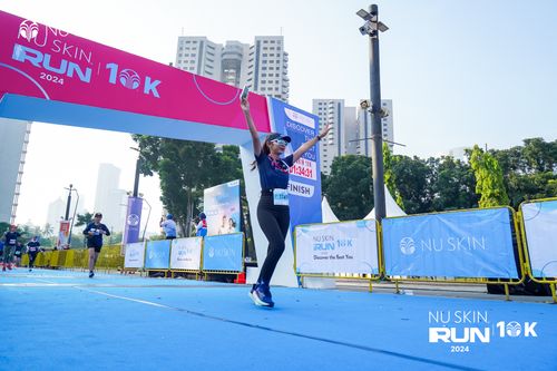 Race photo from Nu Skin Run 10K