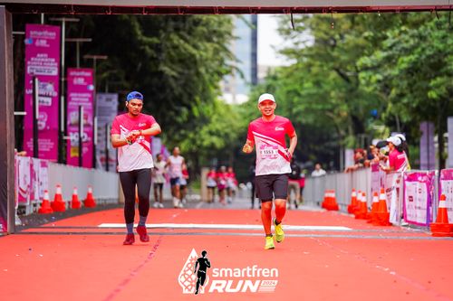 Race photo from Smartfren Run 2024