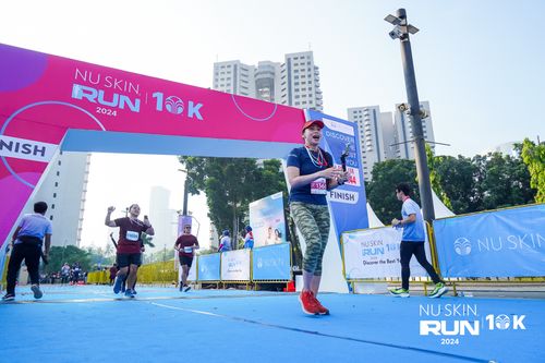 Race photo from Nu Skin Run 10K