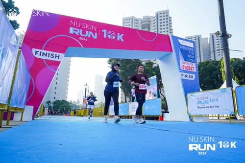 Race photo from Nu Skin Run 10K