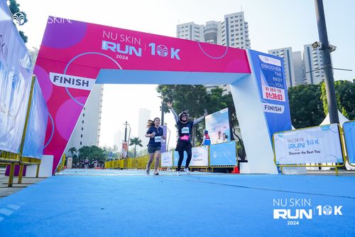 Race photo from Nu Skin Run 10K