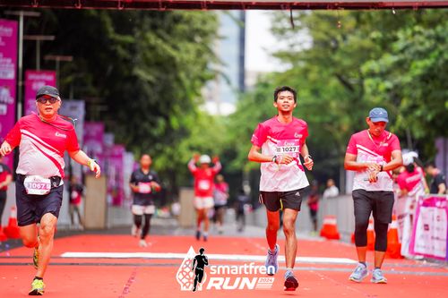 Race photo from Smartfren Run 2024